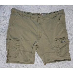 Wrangler Relaxed Fit Shorts Men Size 46 x 10  Cargo‎ Utitlity Outdoor Tan